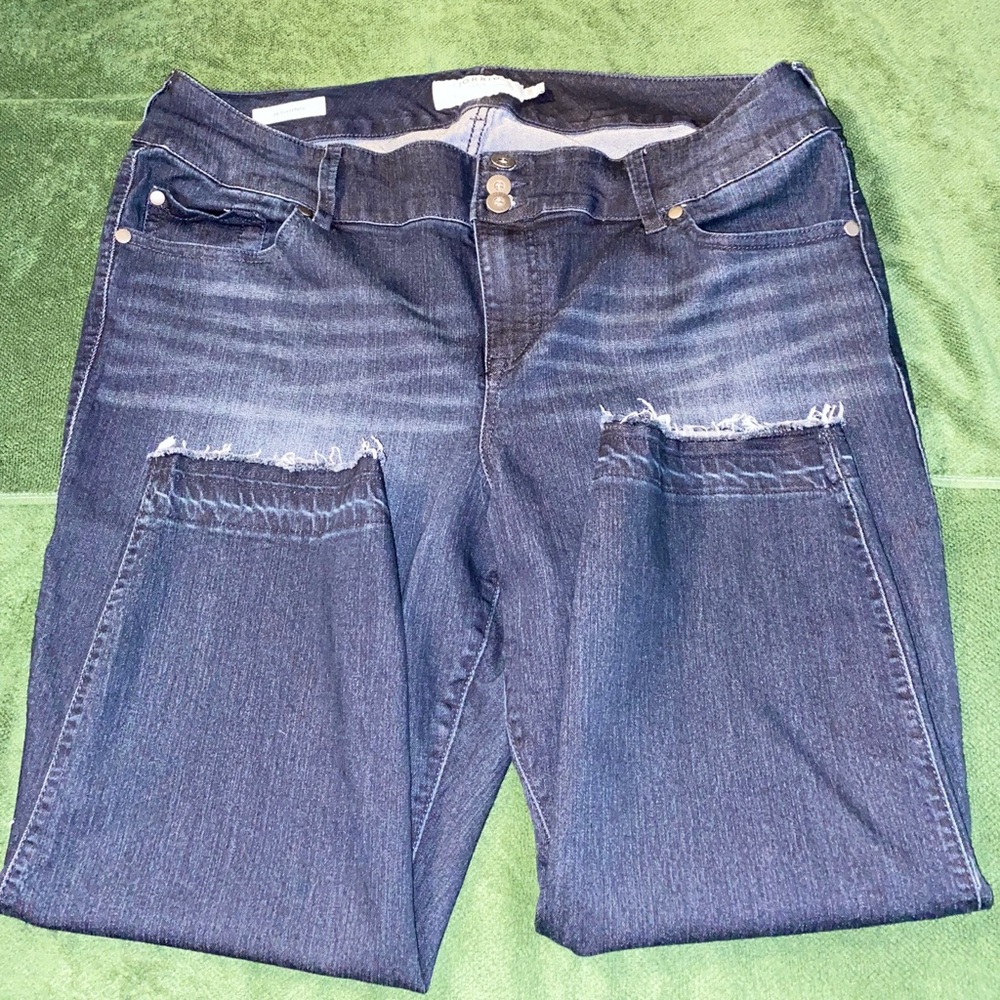 Torrid Jegging with ankle hem